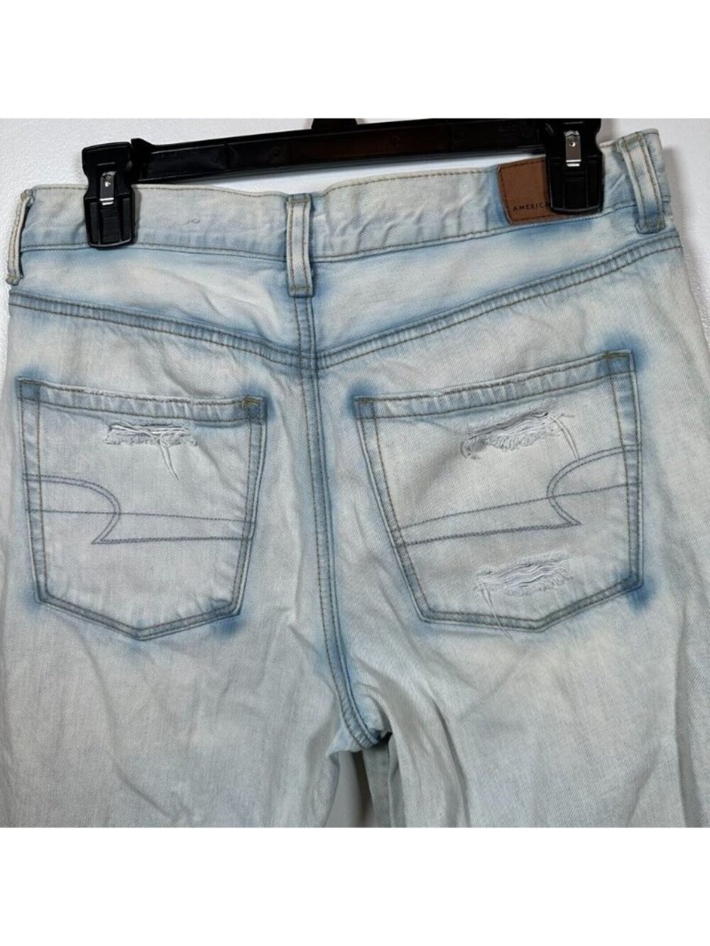 American Eagle‎ Mom Jeans 6 Light Blue Distressed High Rise Rigid Denim Womens